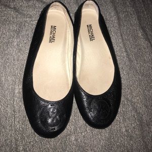 Michael Kors black flats