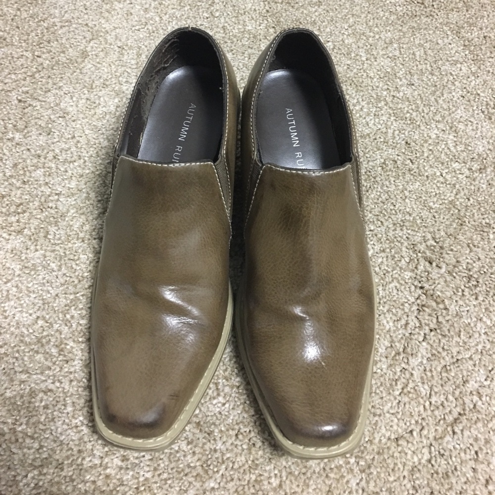 Autumn Run brown booties. Size 7.5