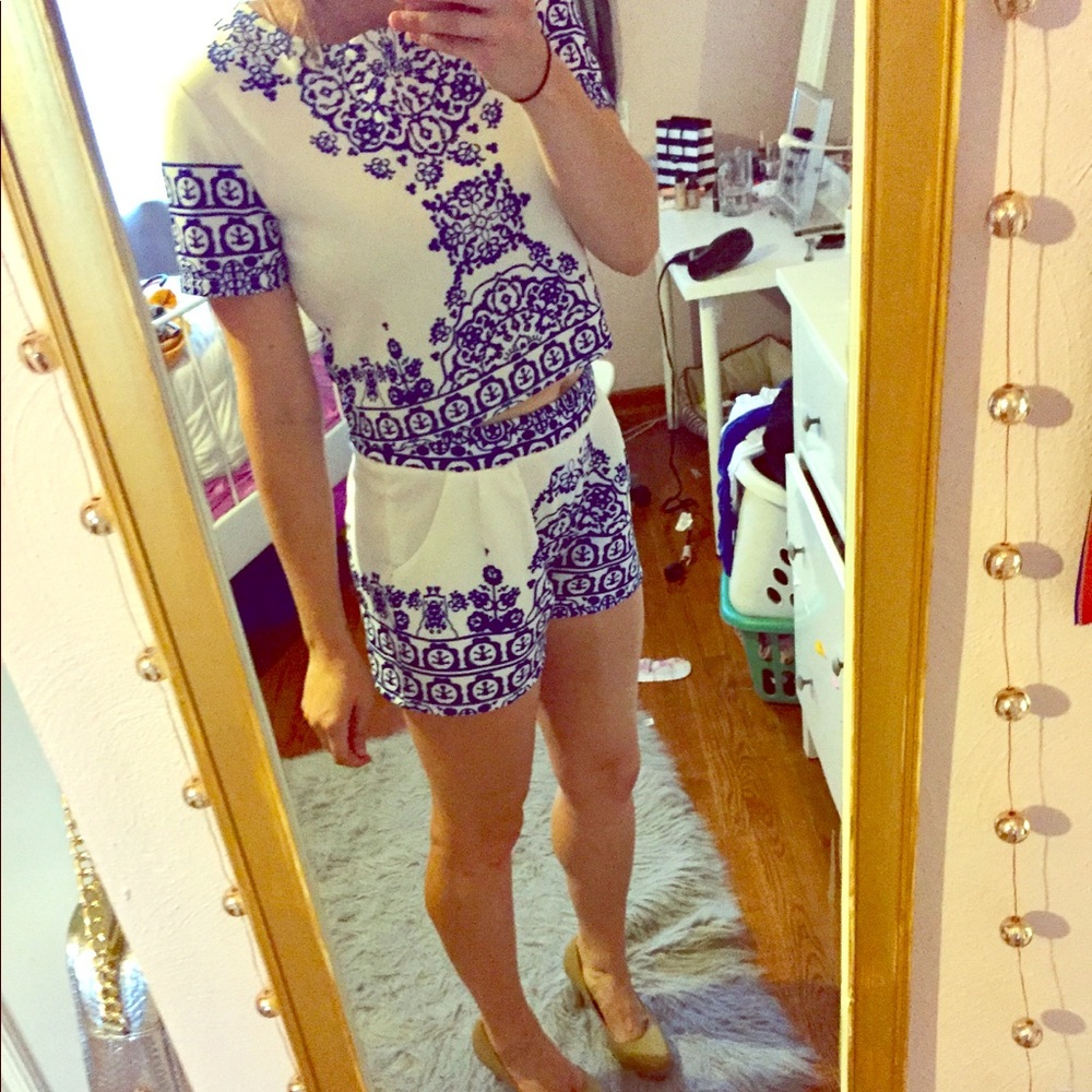 Blue & White Floral Two-Piece Outfit