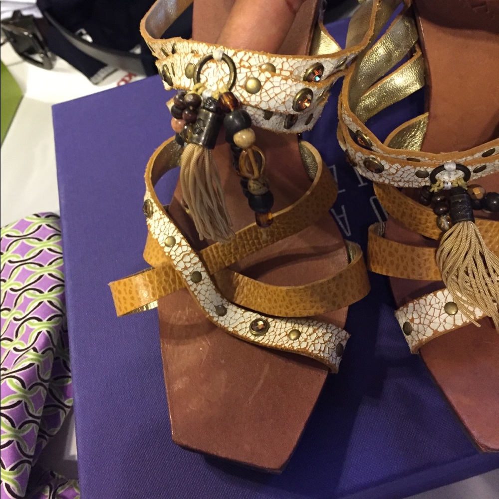 Shoes - Picture 3 of 5