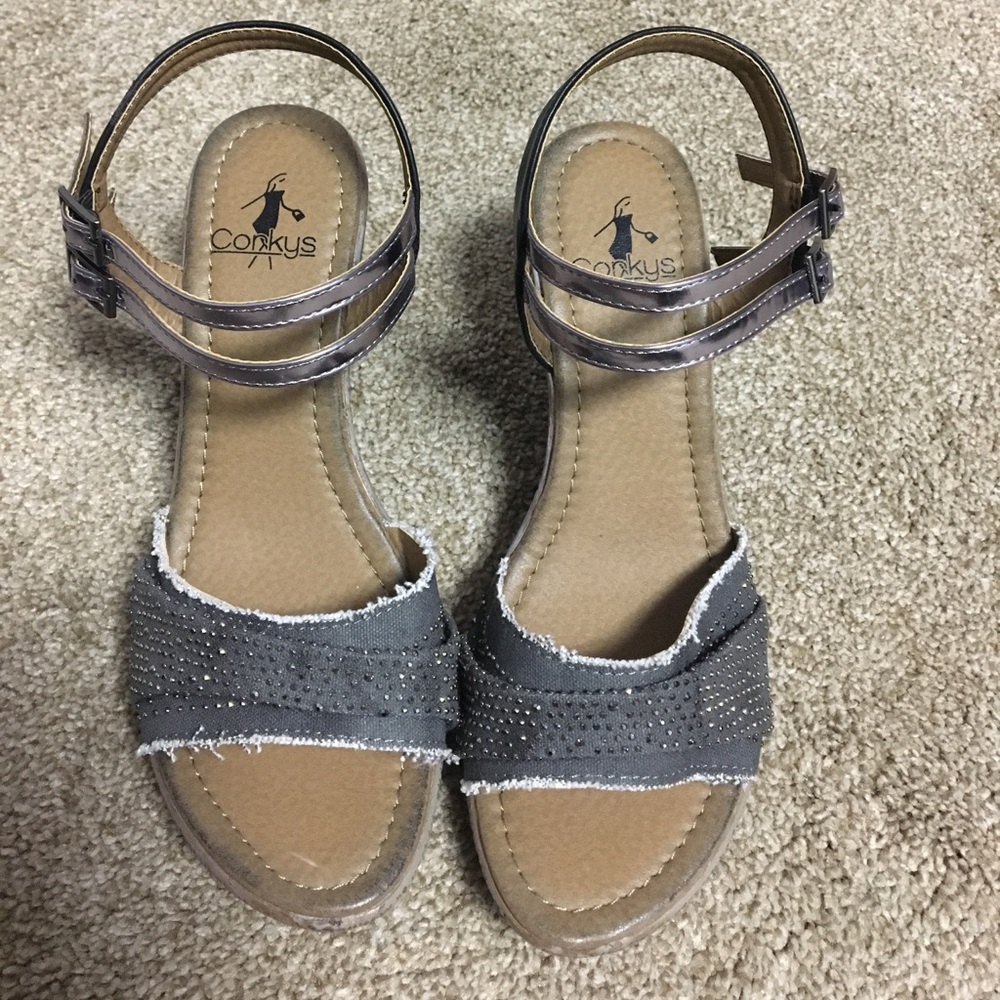 Corey's wedge sandals with straps