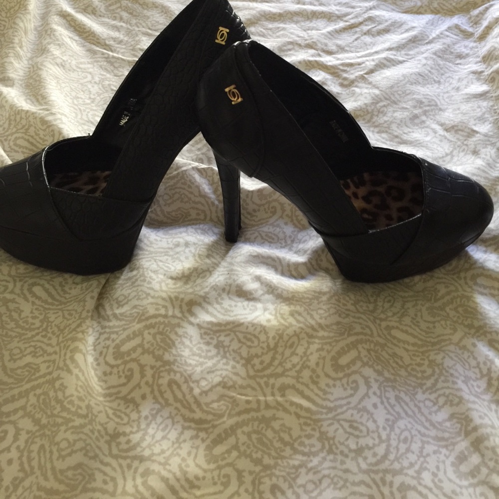 Bebe heels