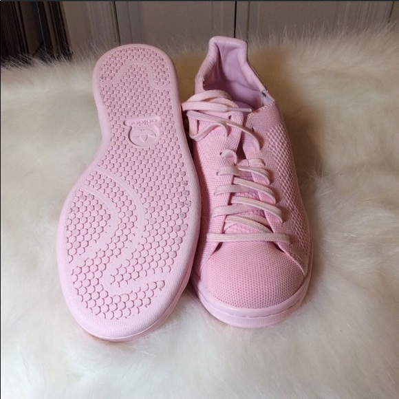Pink Adidas - Picture 3 of 6
