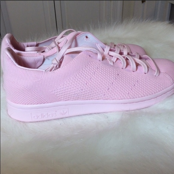 Pink Adidas - Picture 5 of 6