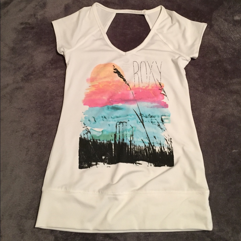 Roxy cutout tee