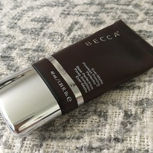BECCA Ever-Matte Poreless Priming Perfector