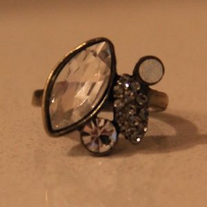 Jewel ring!!!
