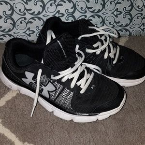 Women's Under Armour shoes