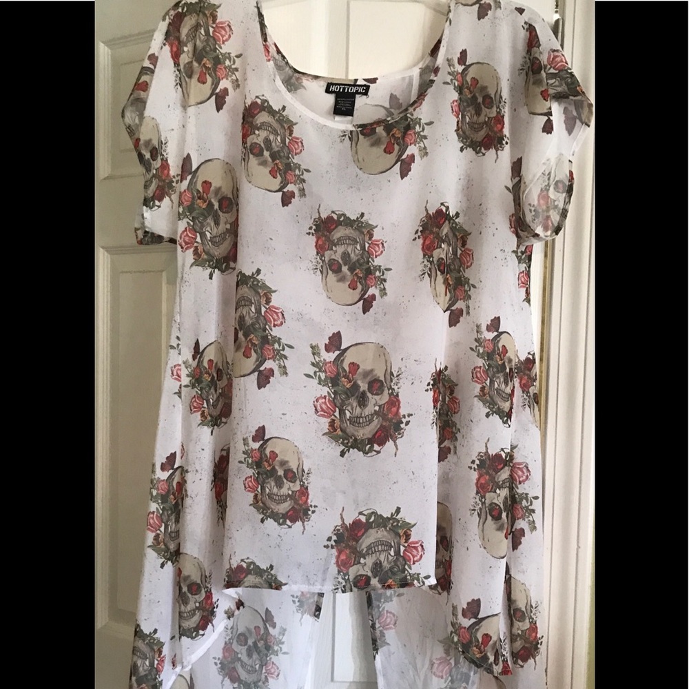 Hot topic blouse