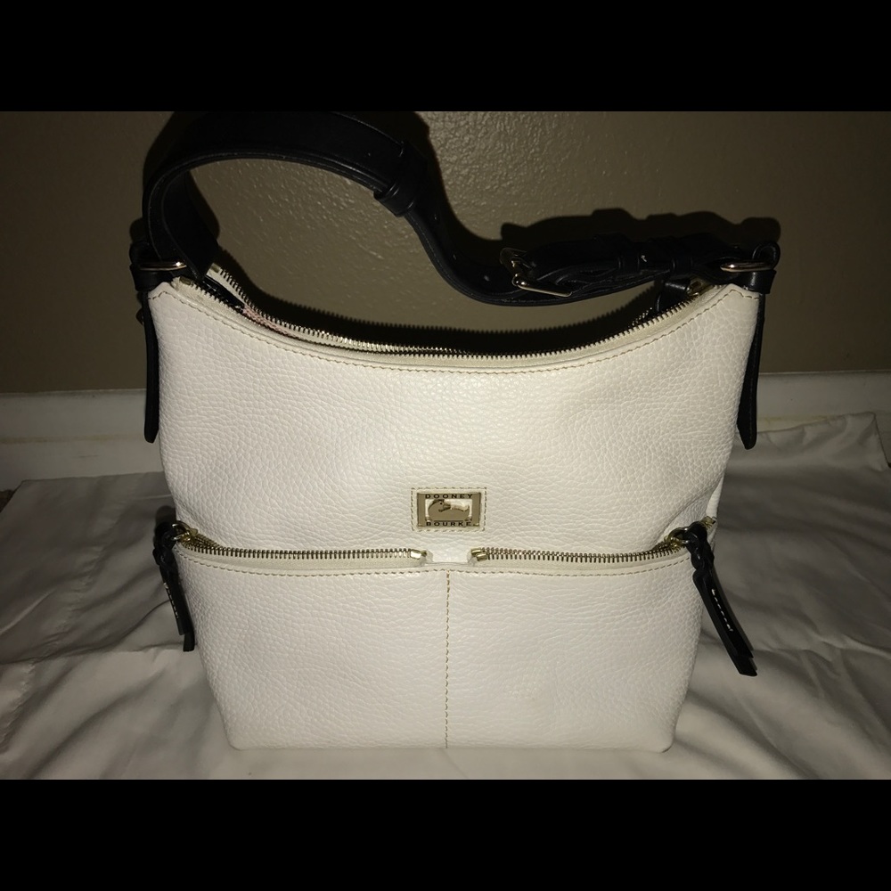Dooney & Bourke