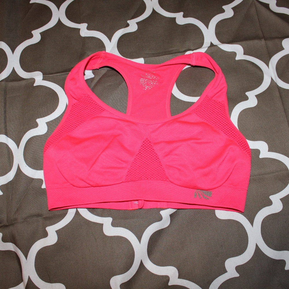 Sports bra