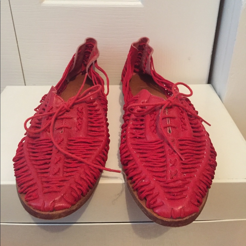 Footnotes red flats - size 9