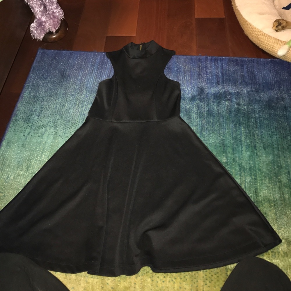 Black high neck Shore dress