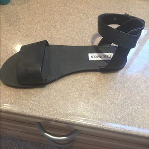 Steve Madden sandals