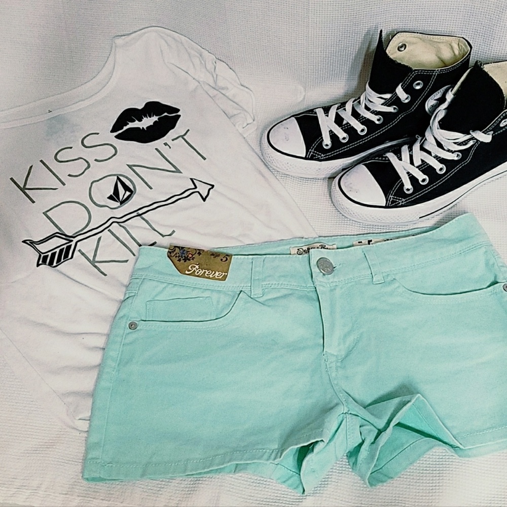 Indigo Rein Mint Green Shorts