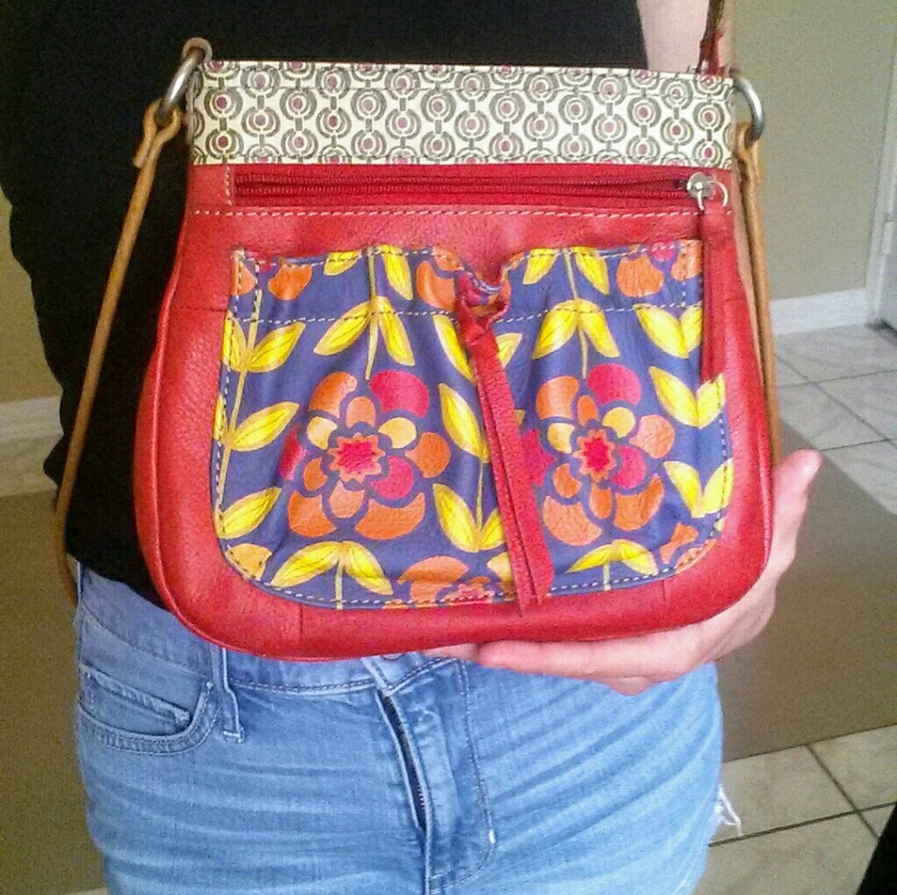 *SOLD* Fossil crossbody purse - Picture 3 of 6