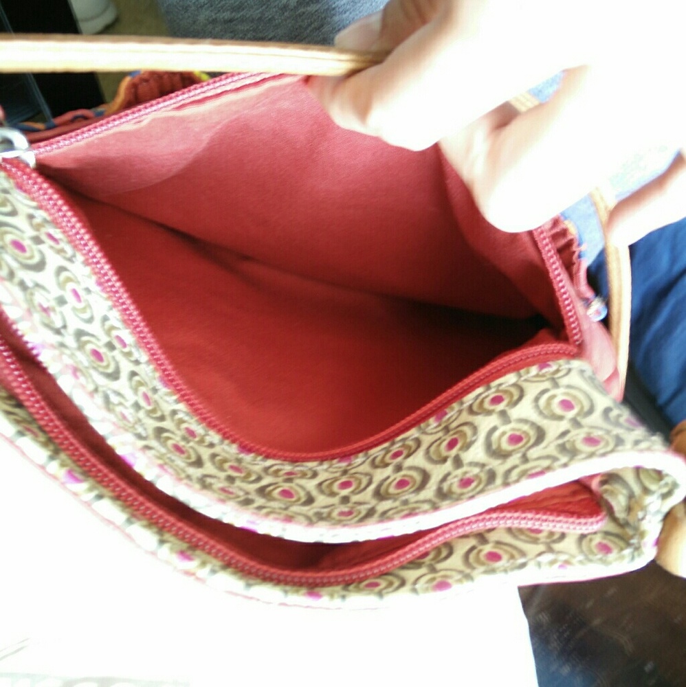 *SOLD* Fossil crossbody purse - Picture 4 of 6