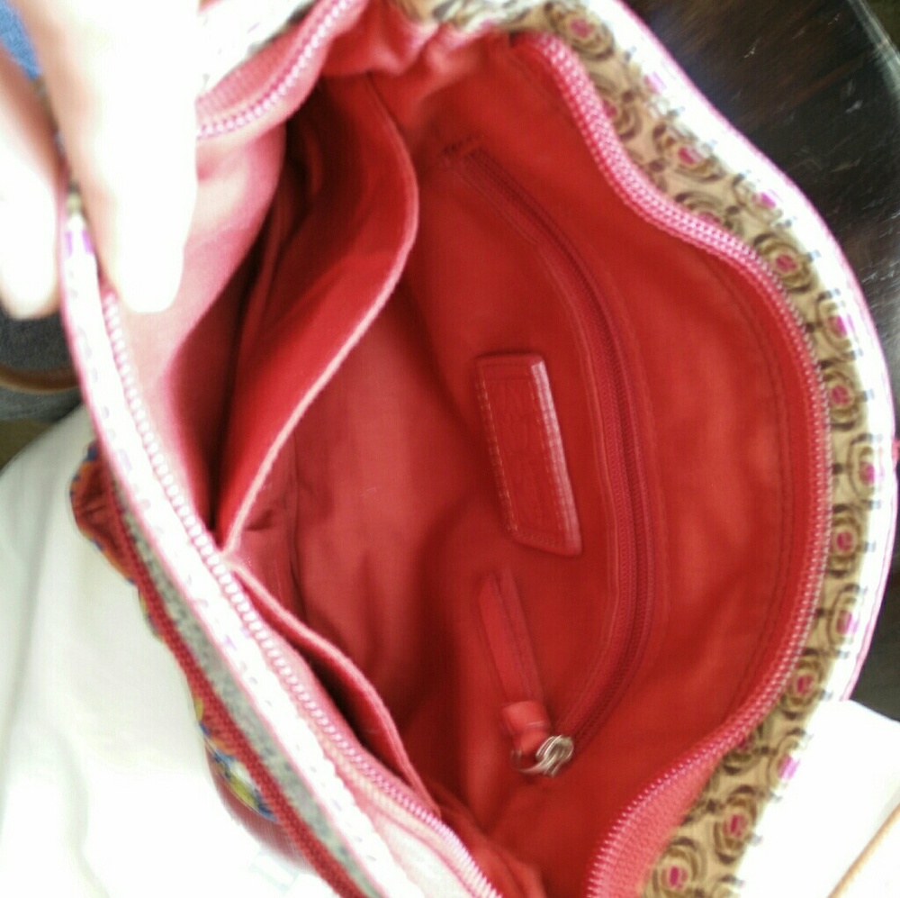 *SOLD* Fossil crossbody purse - Picture 5 of 6