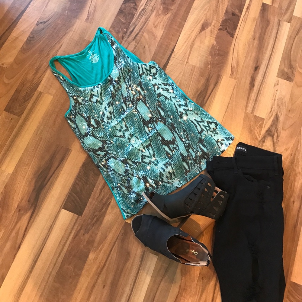 Sequence tank top