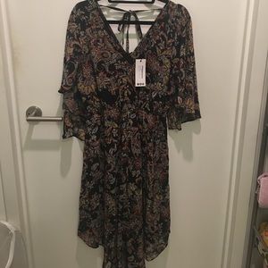 Boohoo Plus Olivia Hanky Hem Paisley Maxi