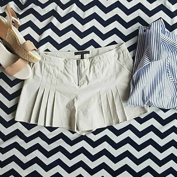 BCBG Pants - BCBG New Pleated Shorts - NWOT