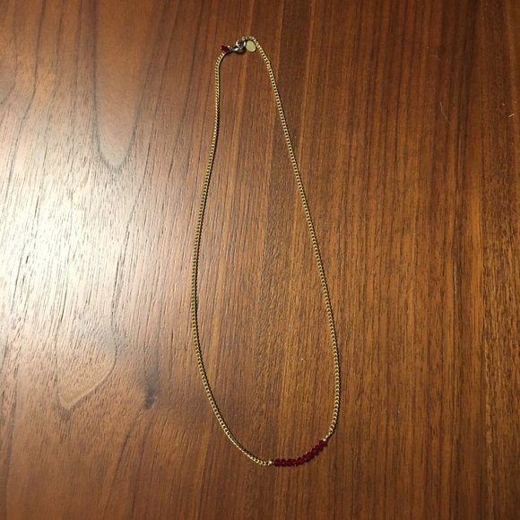 Dazzling red stone necklace - Picture 2 of 3