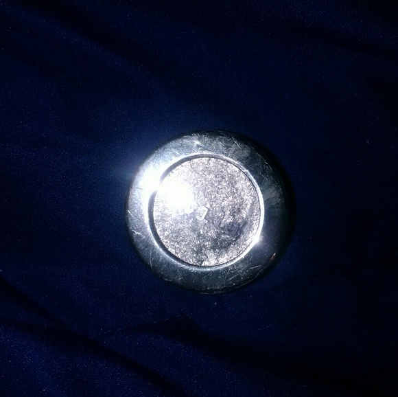 Stila gel eyeshadow - Picture 2 of 3