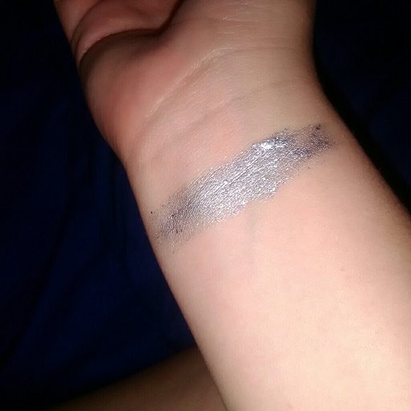 Stila gel eyeshadow - Picture 3 of 3