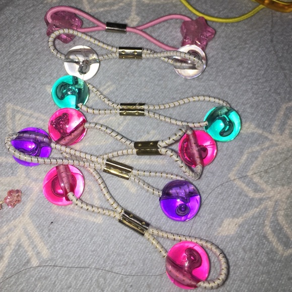 Hair Accessory Bundle - Picture 3 of 4