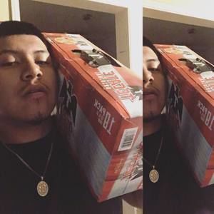 Meet your Posher, Luis