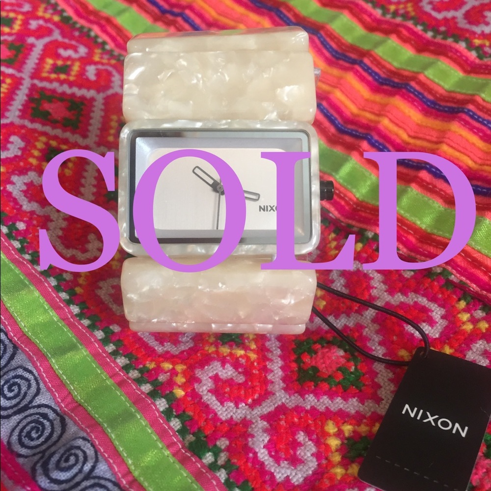 *SOLD* Nixon Vega White Granite Watch