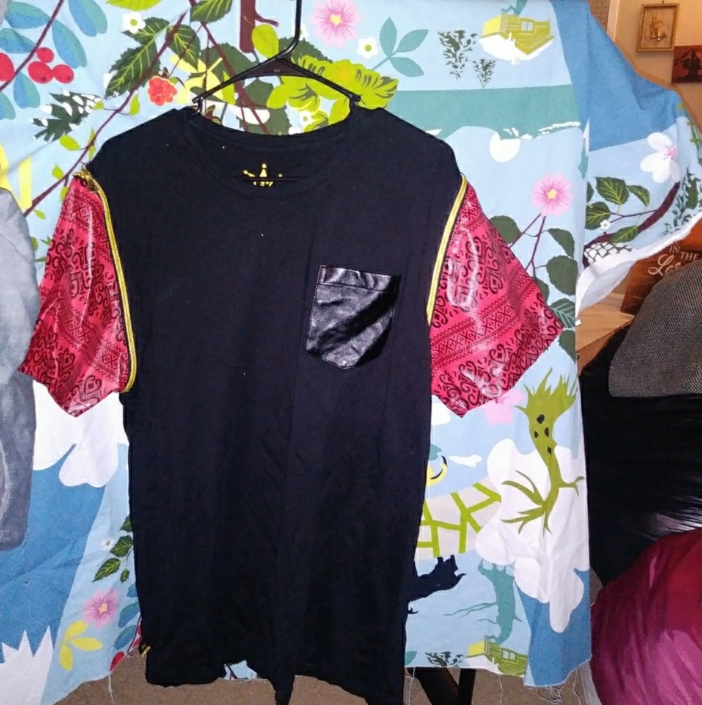 Young men Faux leather/ Tshirt