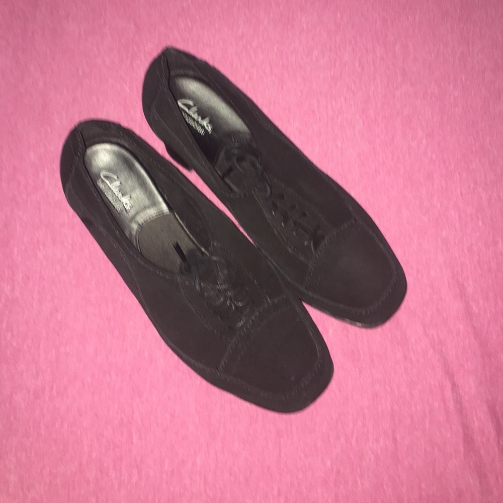 Clarks heels