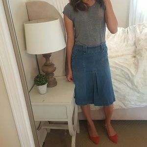 Gap Denim Skirt size 2