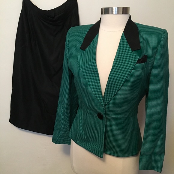 Dresses & Skirts - ♥️HOST PICK♥️Green & Black Stirling Cooper Suit.