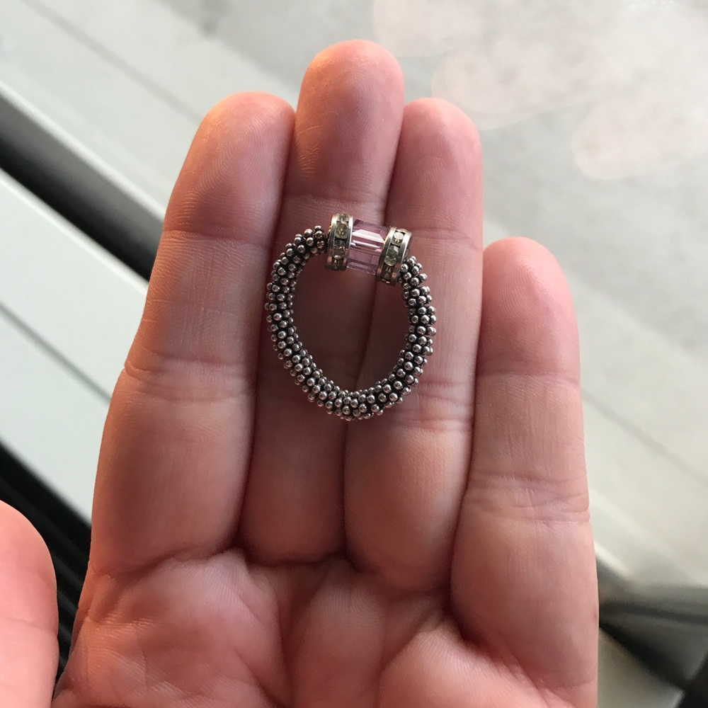 Ring - Picture 2 of 3