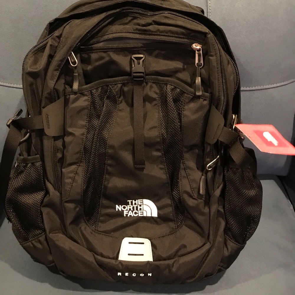 North Face Recon Backpack Black NWT