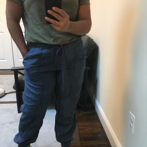 Pants - Picture 4 of 4