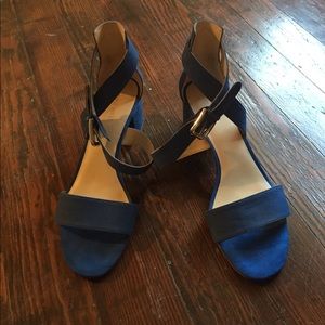 Nine West strappy block-heel sandals, barely worn!