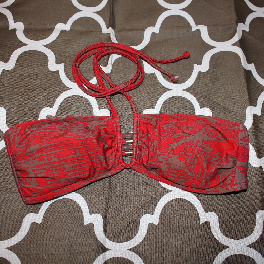 Swimsuit top