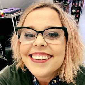 Meet your Posher, Natalie