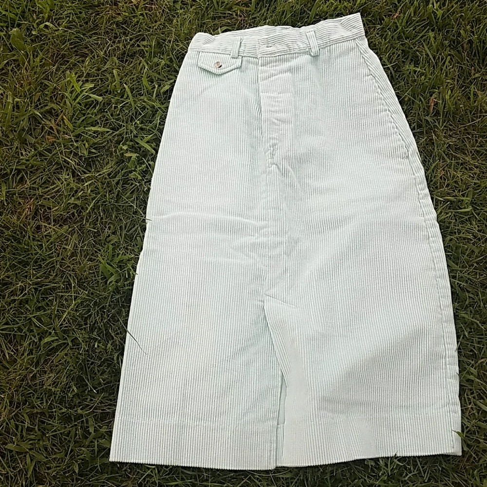 Corduroy skirt