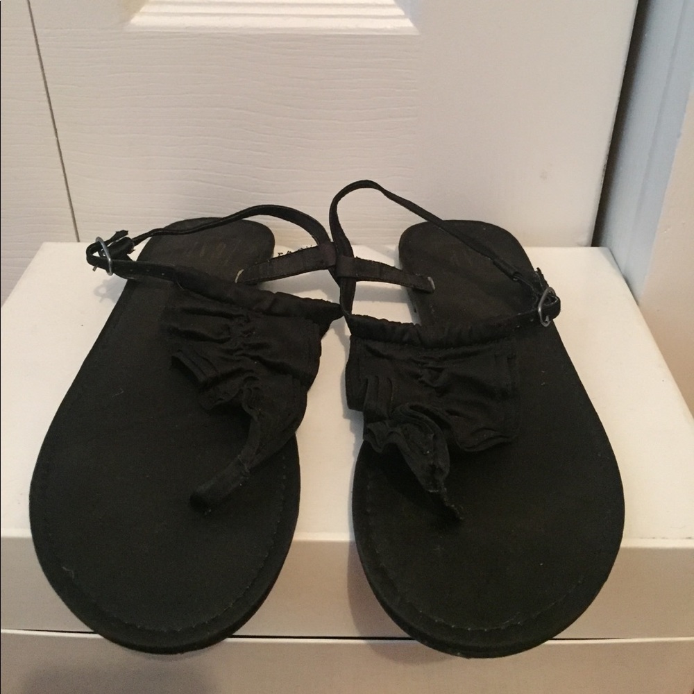 Gap sandals size 8