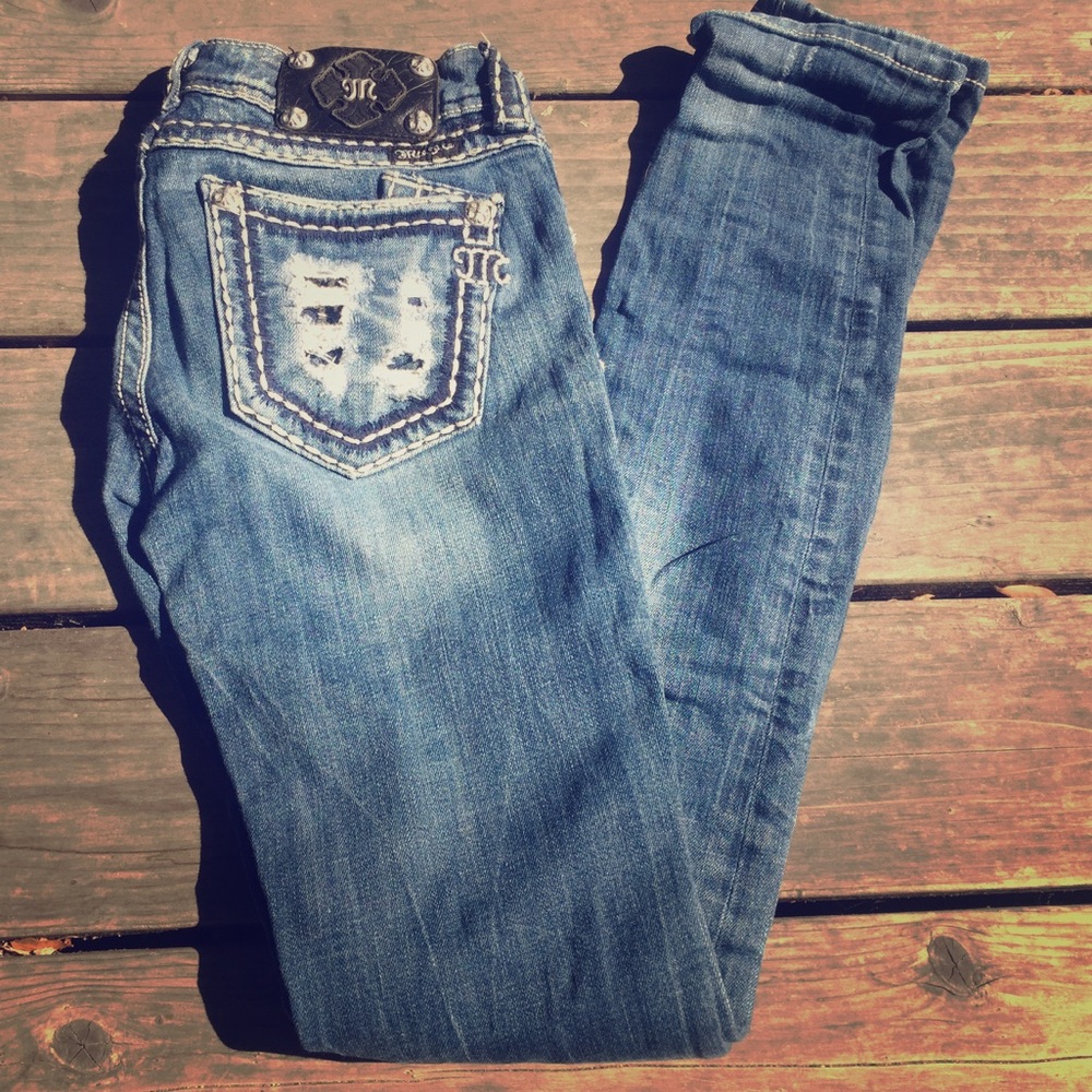 Miss Me Skinny Jeans 27