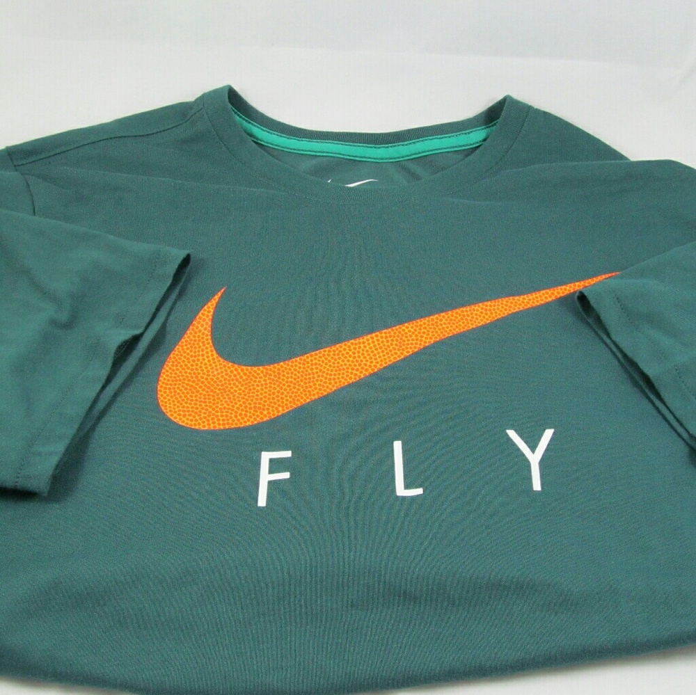 Nike "Fly" Dri-Fit T-shirt - Picture 6 of 6