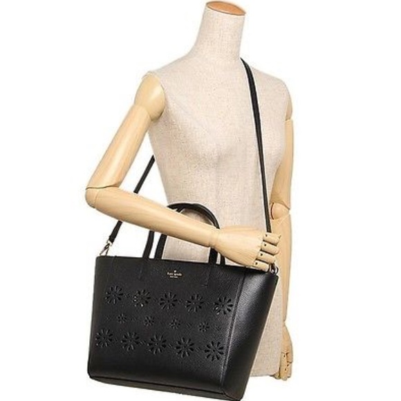 SOLD Kate Spade Elisabeth Faye tote - Picture 2 of 8