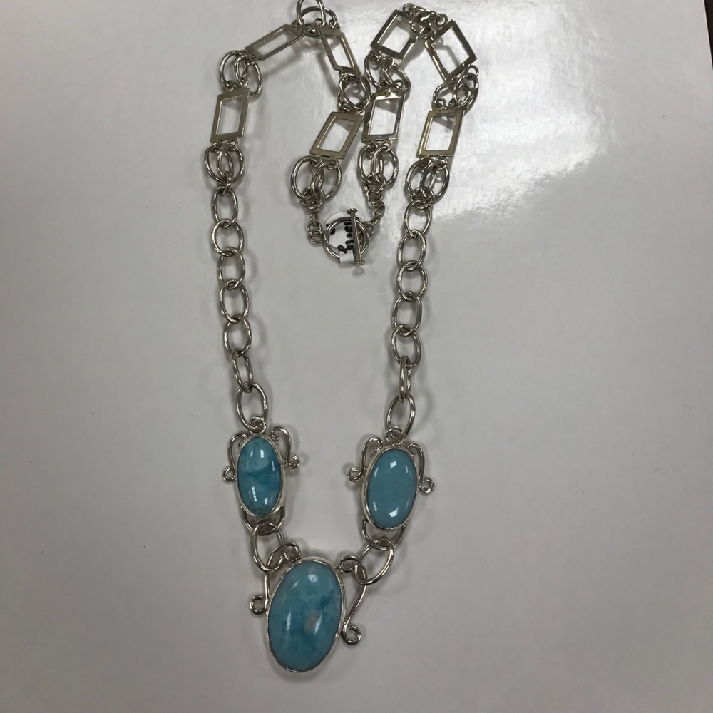 necklace - Picture 7 of 8