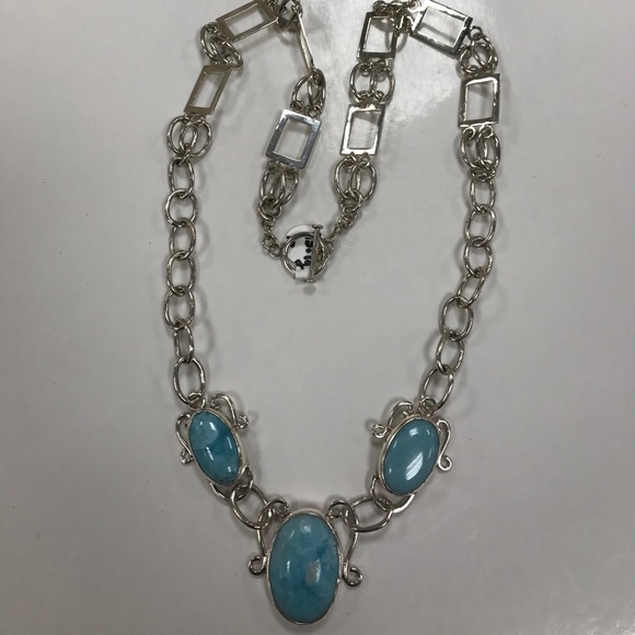 necklace - Picture 5 of 8