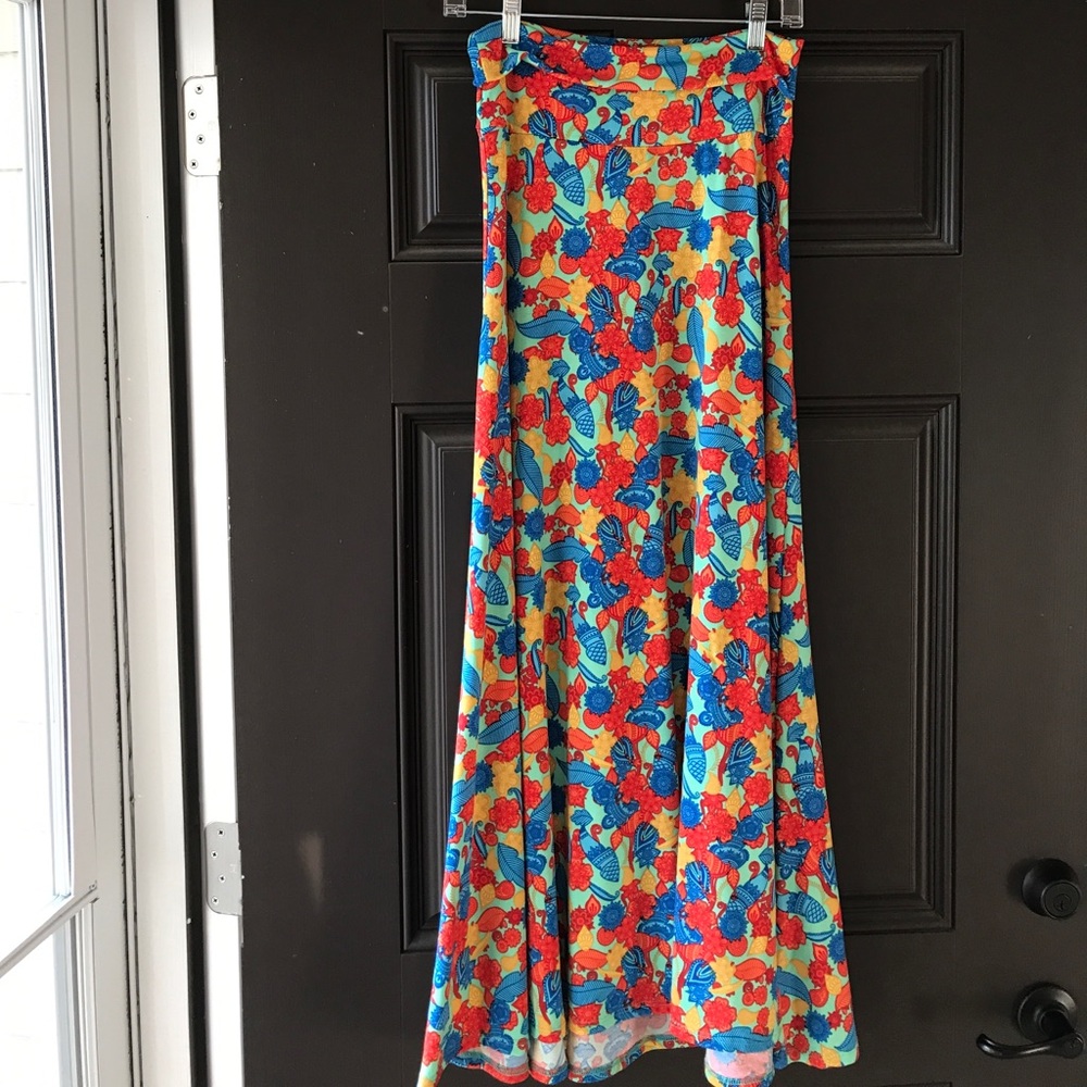 EUC LuLaRoe Maxi skirt