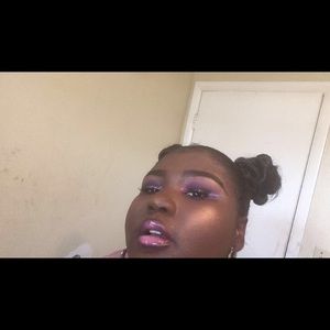 Meet your Posher, Lila